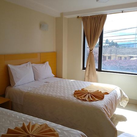 Hotel Golden Coral Tulcán المظهر الخارجي الصورة