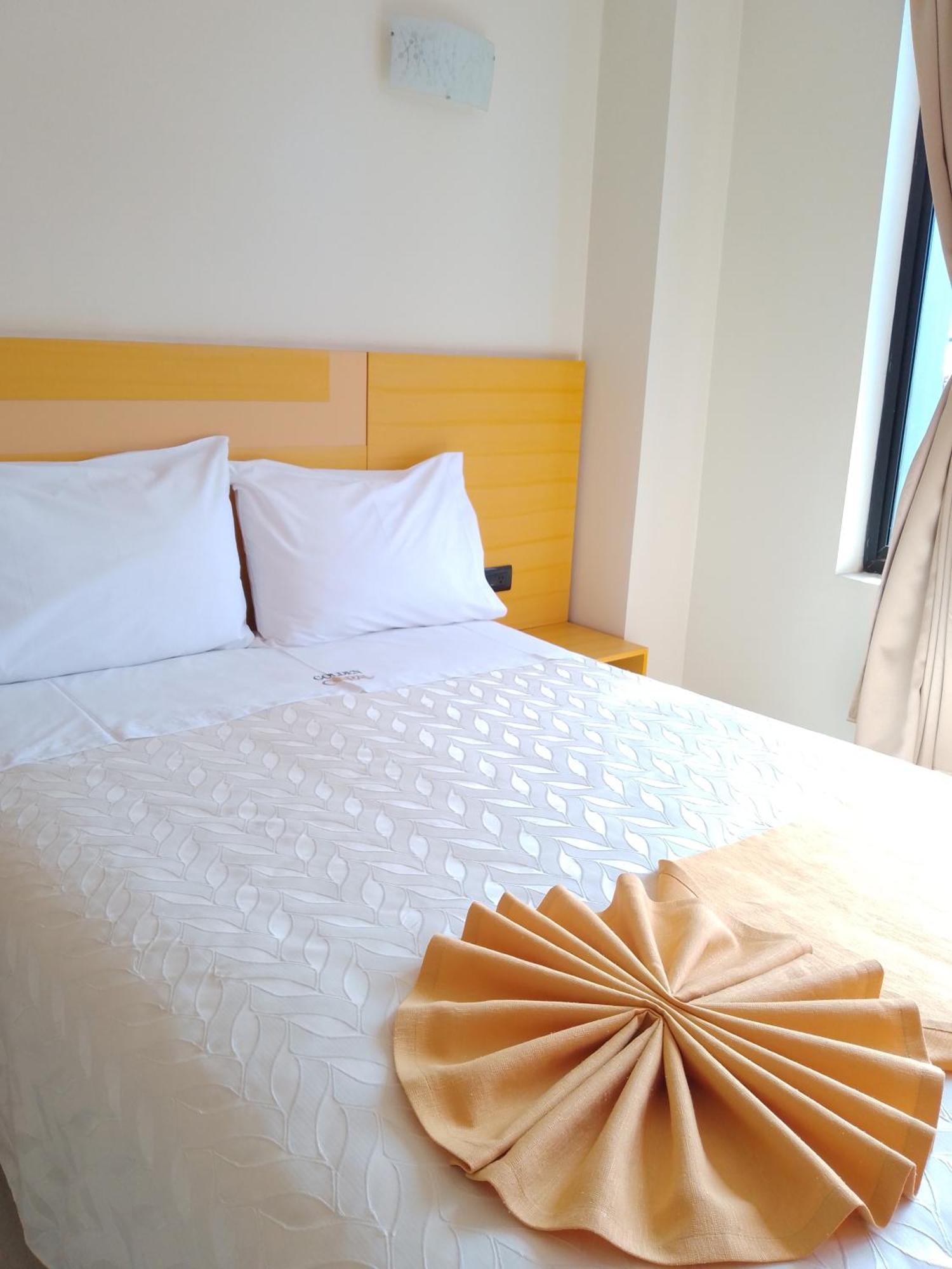Hotel Golden Coral Tulcán المظهر الخارجي الصورة