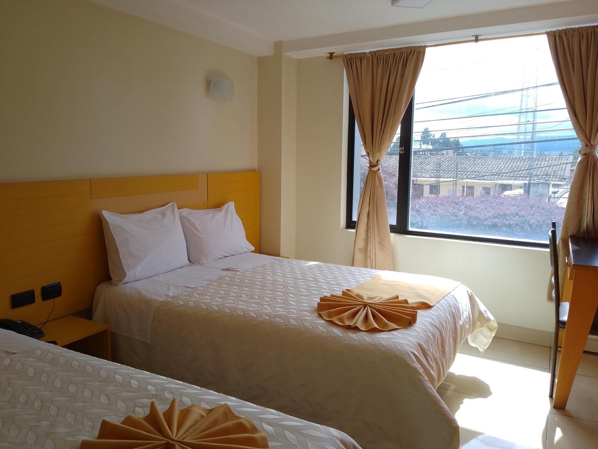 Hotel Golden Coral Tulcán المظهر الخارجي الصورة